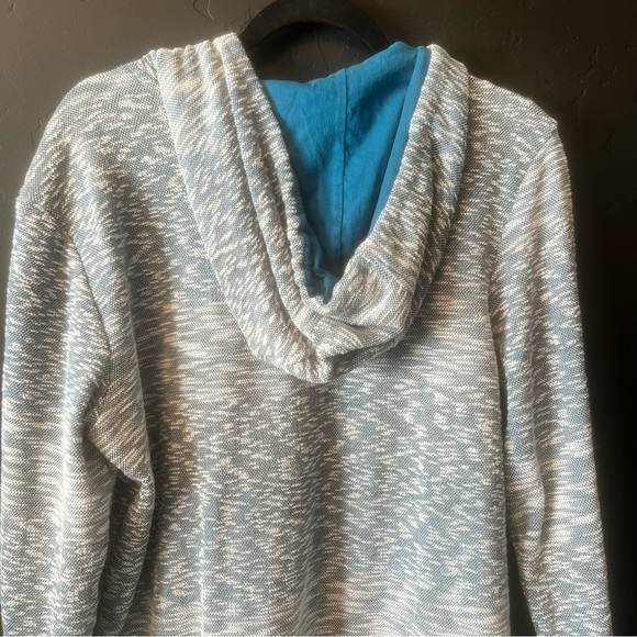 Hang Ten Hoodie Pullover Sweatshirt
Purple Heather Size: L Blue and White - Picture 12 of 14